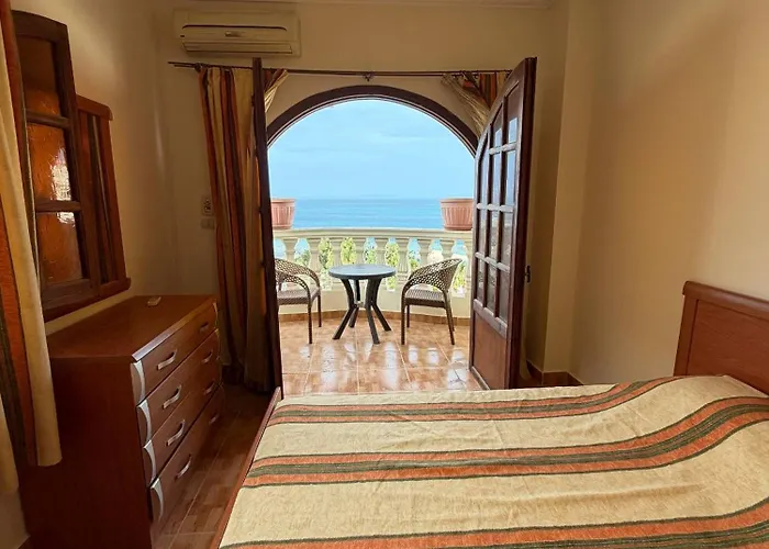 Absolute Sea View Flats Apartment *
